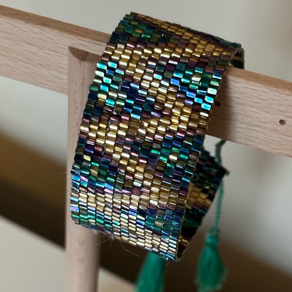 Shiny bead bracelet - Picture 3 of 5